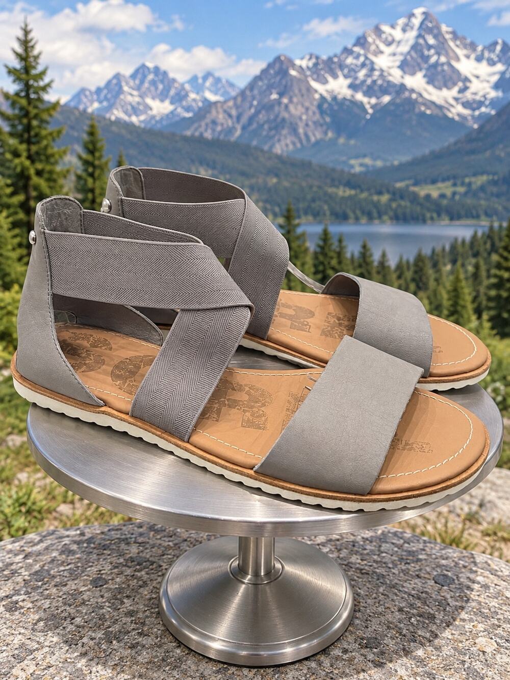 Sorel Ella Gray Leather Criss Cross Elastic Strap Sandals Women’s Size 9